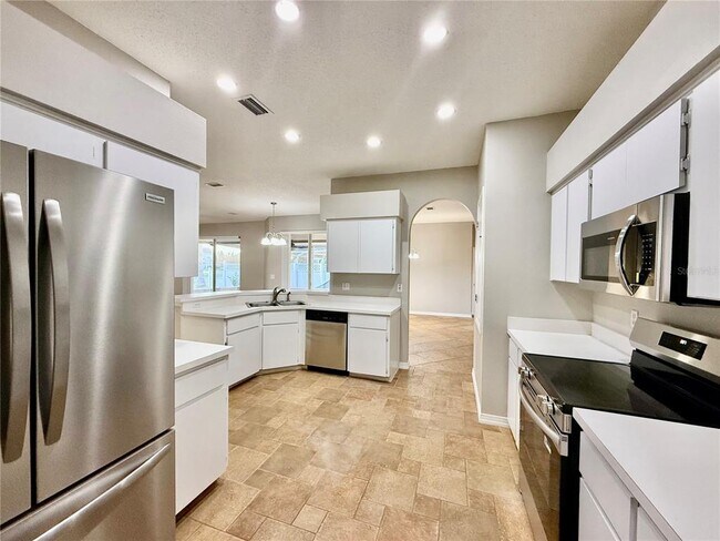 Building Photo - 807 Frankford Dr