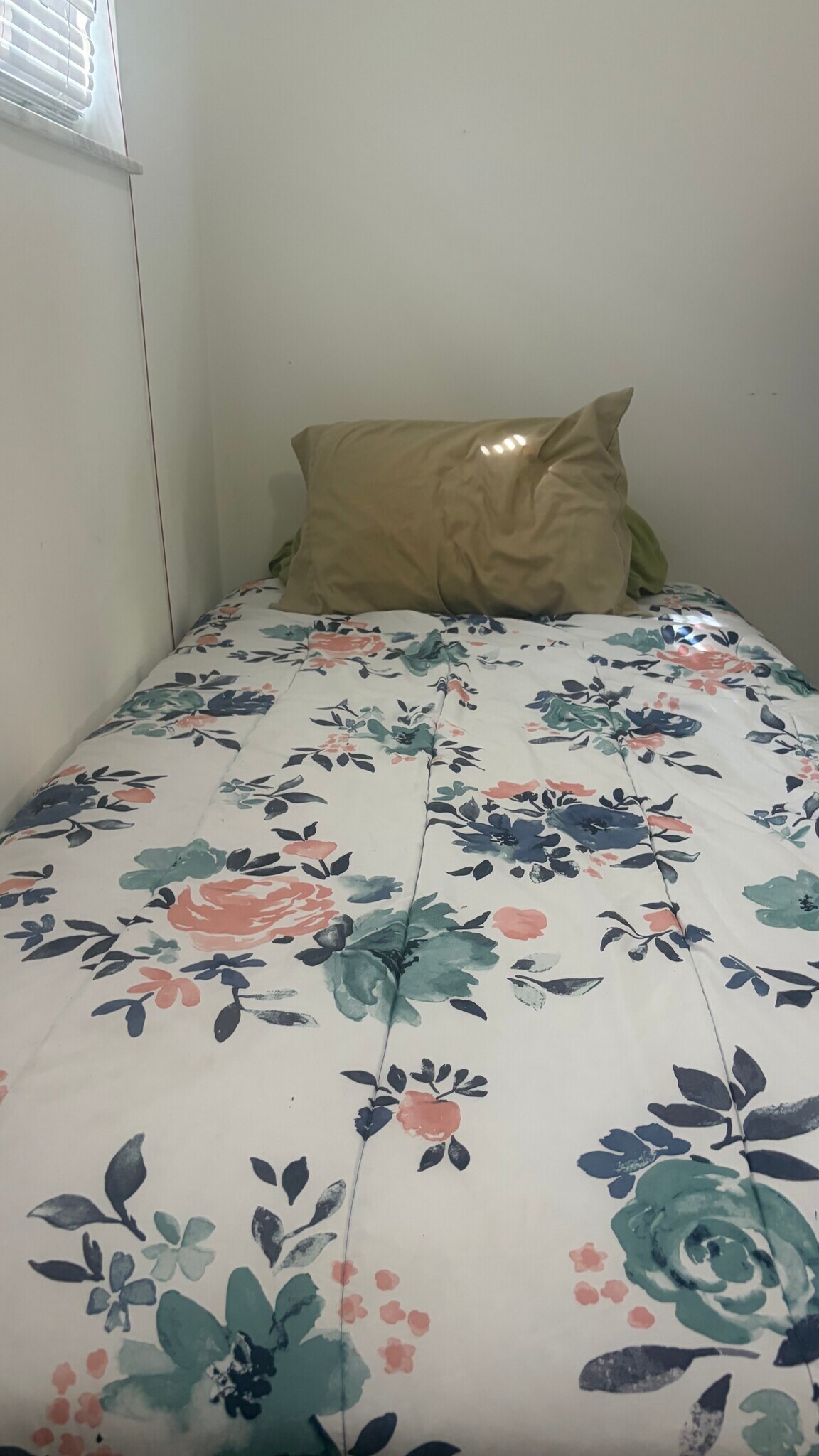 Building Photo - 17862 121st Terrace N