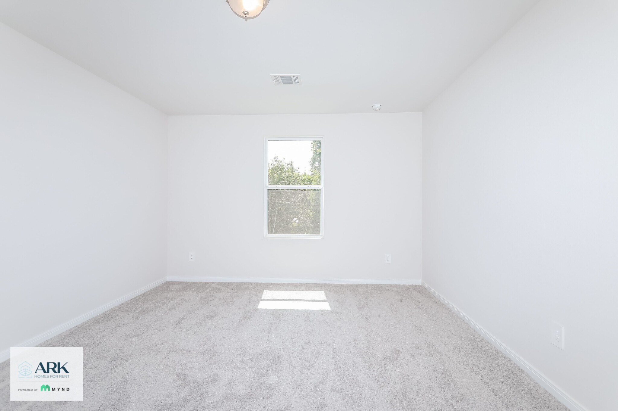 Building Photo - 14178 Green Wing Cir