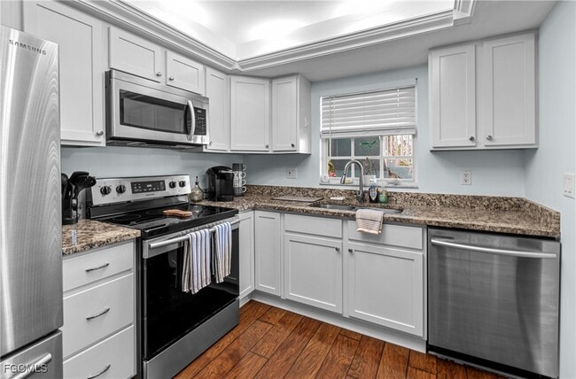 Building Photo - 28280 Pine Haven Way