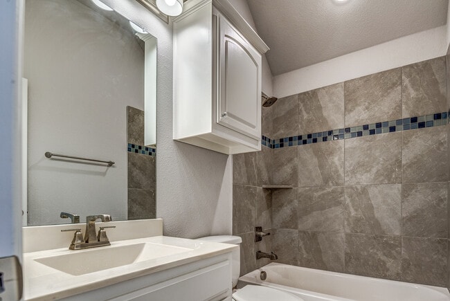 Building Photo - 14015 Steadman Dr