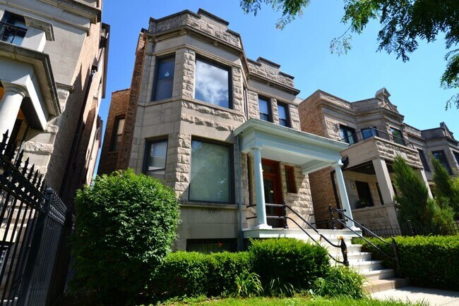 Building Photo - 1224 W Eddy St