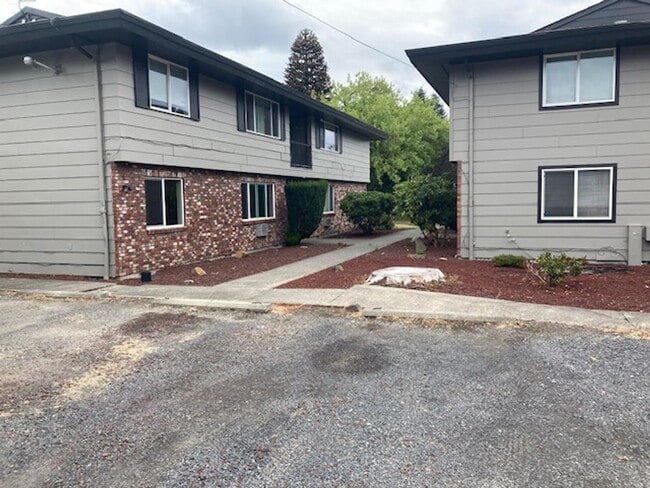 Building Photo - STATUS: PENDING APPLICATION-   |T-17B  #4 ...