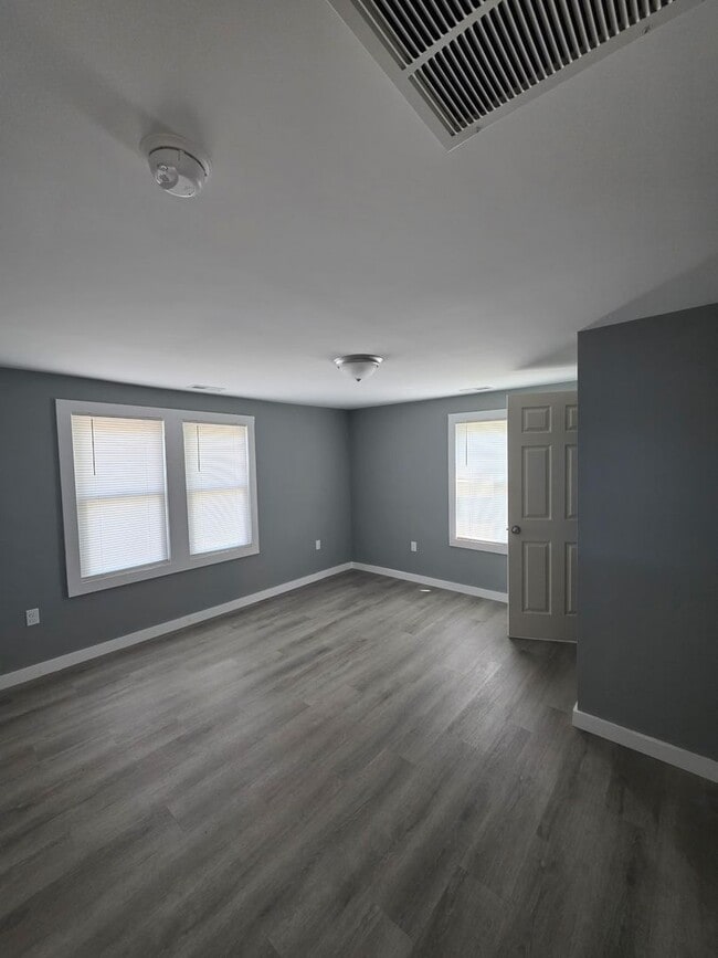 Building Photo - Great Garage apartment in Georgetown