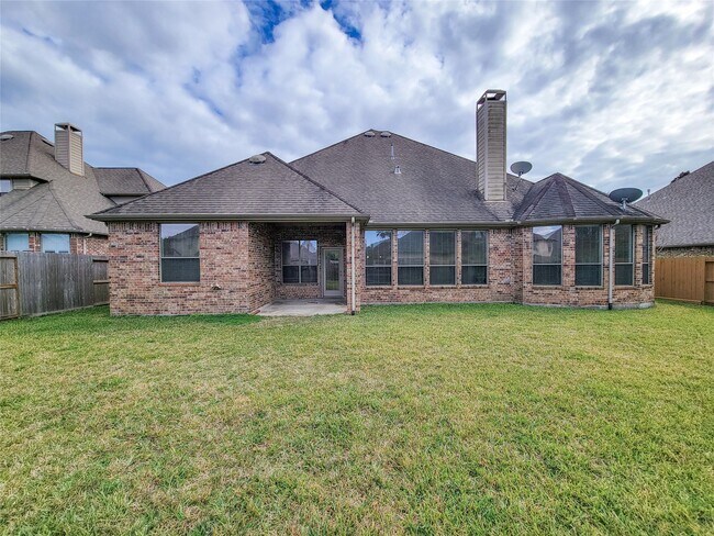 Building Photo - 2886 Tuscania Ln