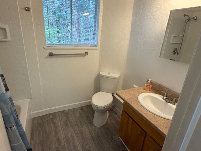 Building Photo - 22868 Black Hawk Dr