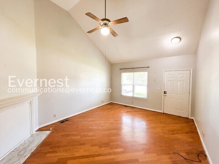 Building Photo - 1540 Stone Hill Rd