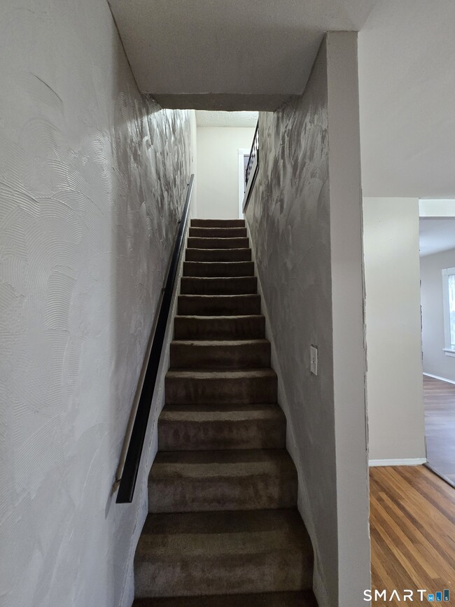 Building Photo - 77 Nixon Ave