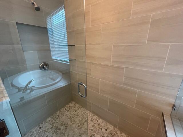Building Photo - 12420 Nautilus Cir