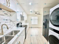 Building Photo - 2-Bedroom Condo with Modern Upgrades