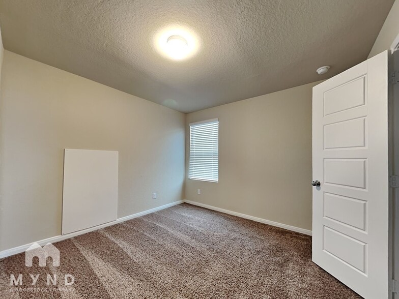 Building Photo - 6815 Titan Pk