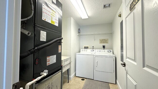 Building Photo - 1425 Ocean Shore Blvd