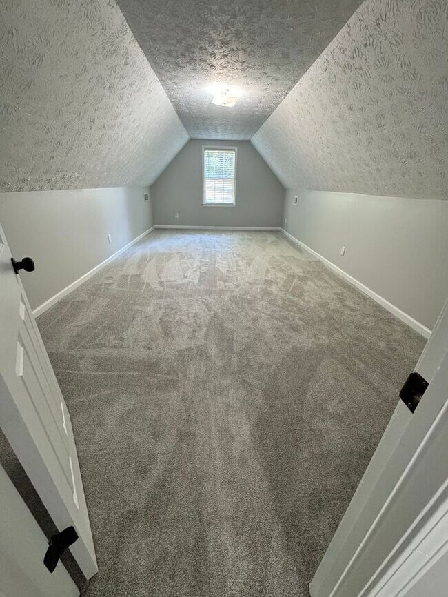 Building Photo - !!!WARNING: AVOID SCAMS CONFIRM RENTAL AT ...