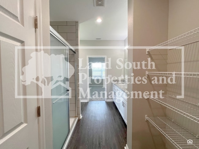 Building Photo - 3419 Cup Drive