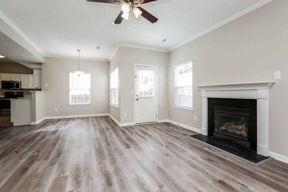 Building Photo - 165 Claybrook Ln
