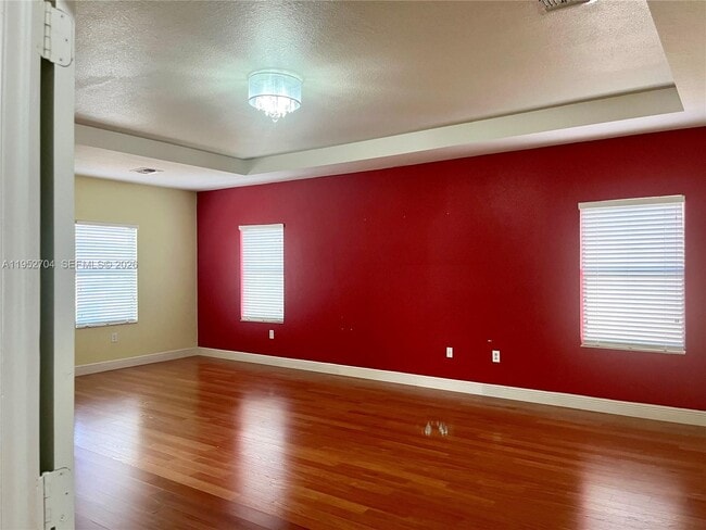 Building Photo - 11433 SW 242nd Ln