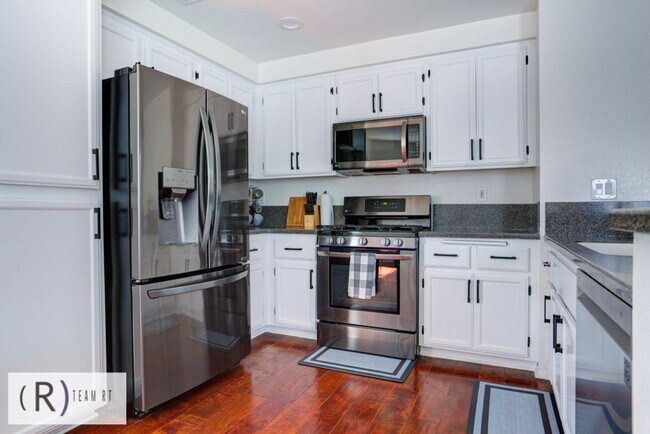 Building Photo - A Bright and Cozy Home with 3 Bedroom and 2 Bathroom with a Loft