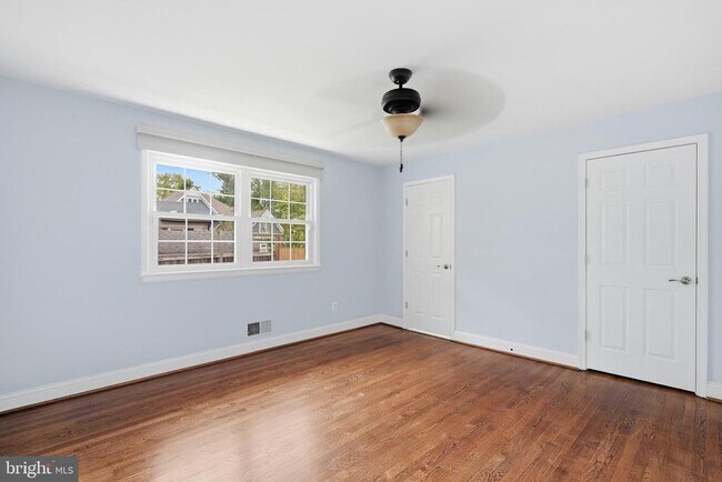 Building Photo - 1719 Melbourne Dr