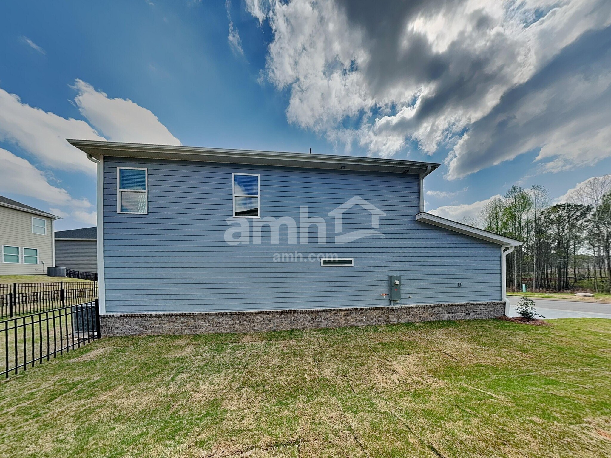 Building Photo - 3622 Creek View Cir