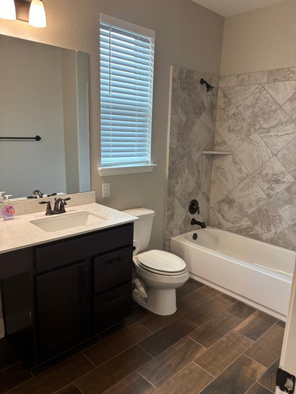 Building Photo - 220 Rocroi Dr