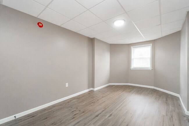 Building Photo - 2269 Pennsylvania Ave