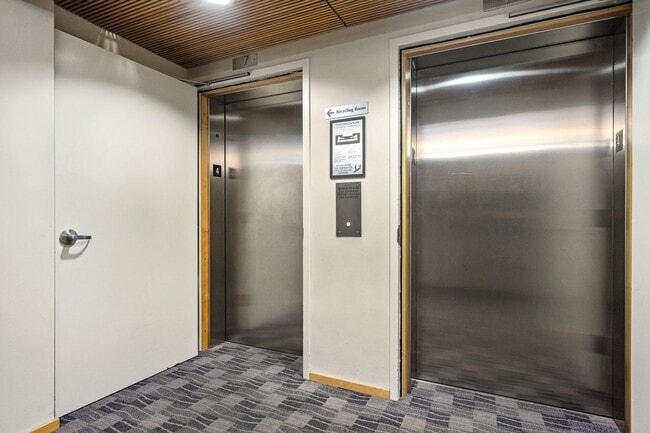 Building Photo - South Beach: Unfurnished 2-Story Condo nea...