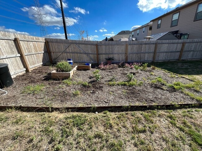 Building Photo - 4684 Via Sonoma Trail