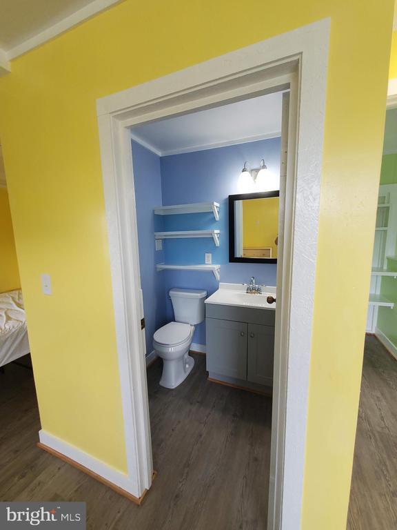 Building Photo - 448 Ridgeview Rd