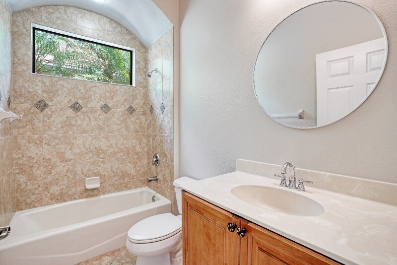 Building Photo - 7423 Wexford Ct