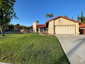 Building Photo - Comfortable 3-Bedroom Home in Moreno Valle...