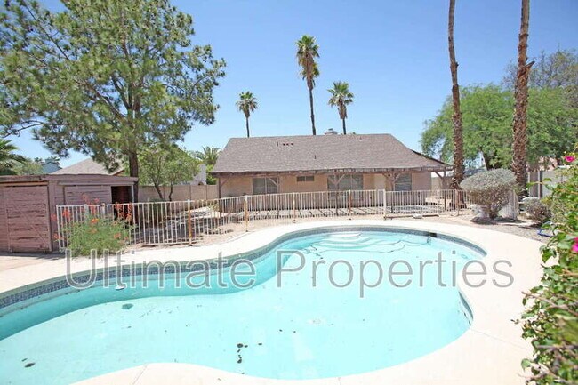 Primary Photo - 6853 N 78th Ave