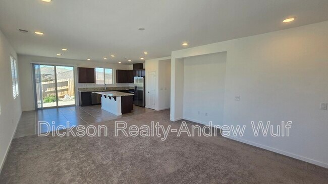 Building Photo - 401 Pasillo Ct