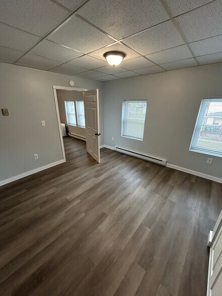 Building Photo - 57 Seminary St