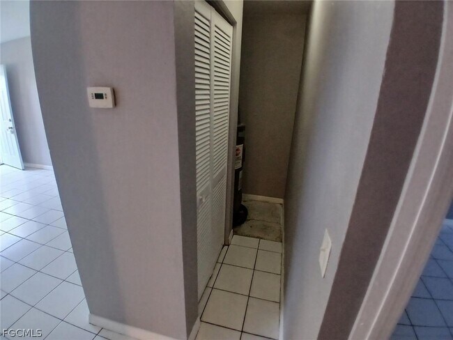 Building Photo - 3516 Dora St