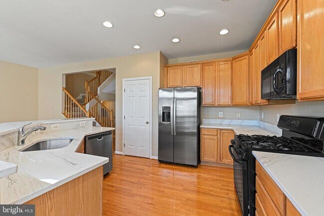 Building Photo - 22047 Chelsy Paige Square