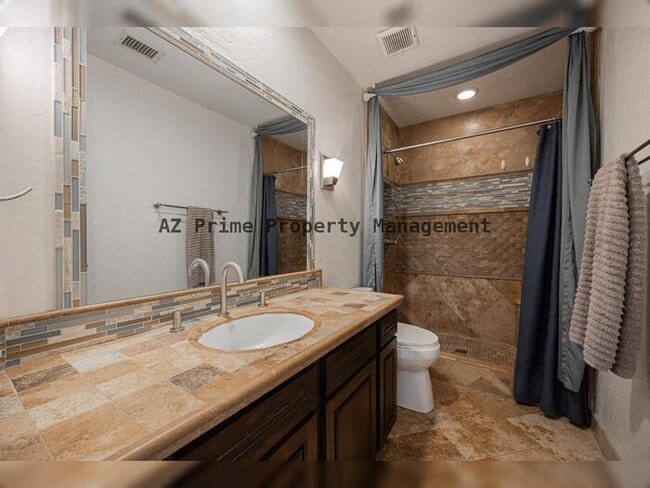 Building Photo - 1767 W Redfield Rd