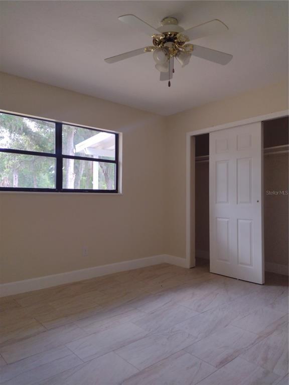 Building Photo - 4400 NE 139th Ln