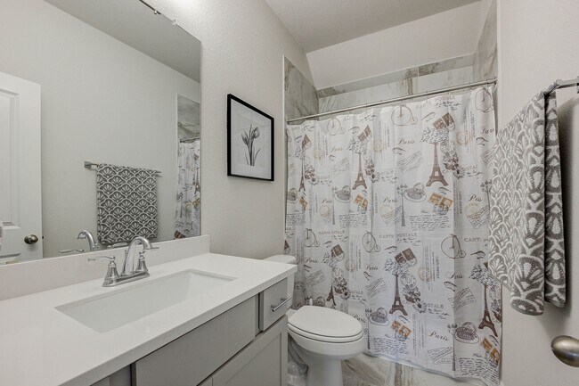 Building Photo - 21820 Enchanted Rock Dr N