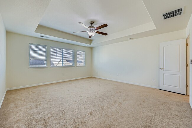 Building Photo - 14810 Vienna Cir