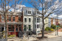 Building Photo - 1318 Pennsylvania Ave. SE