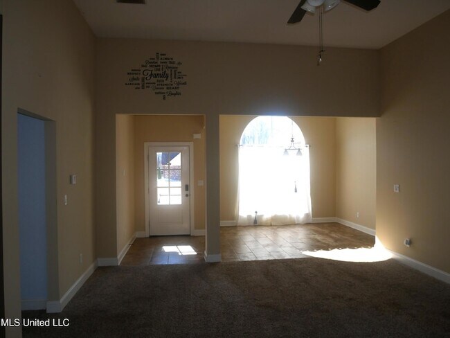 Building Photo - 4579 Spike Ln