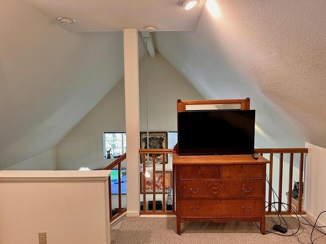 Building Photo - 13051 Sadie D Dr