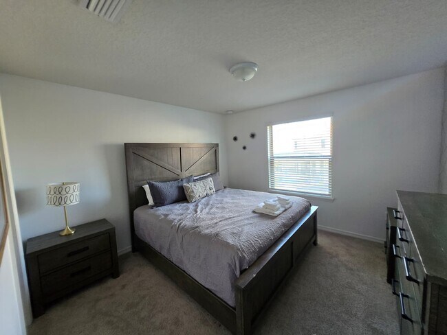 Building Photo - 5517 Misty Oak Cir