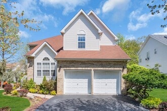 Building Photo - 1 Johnson St