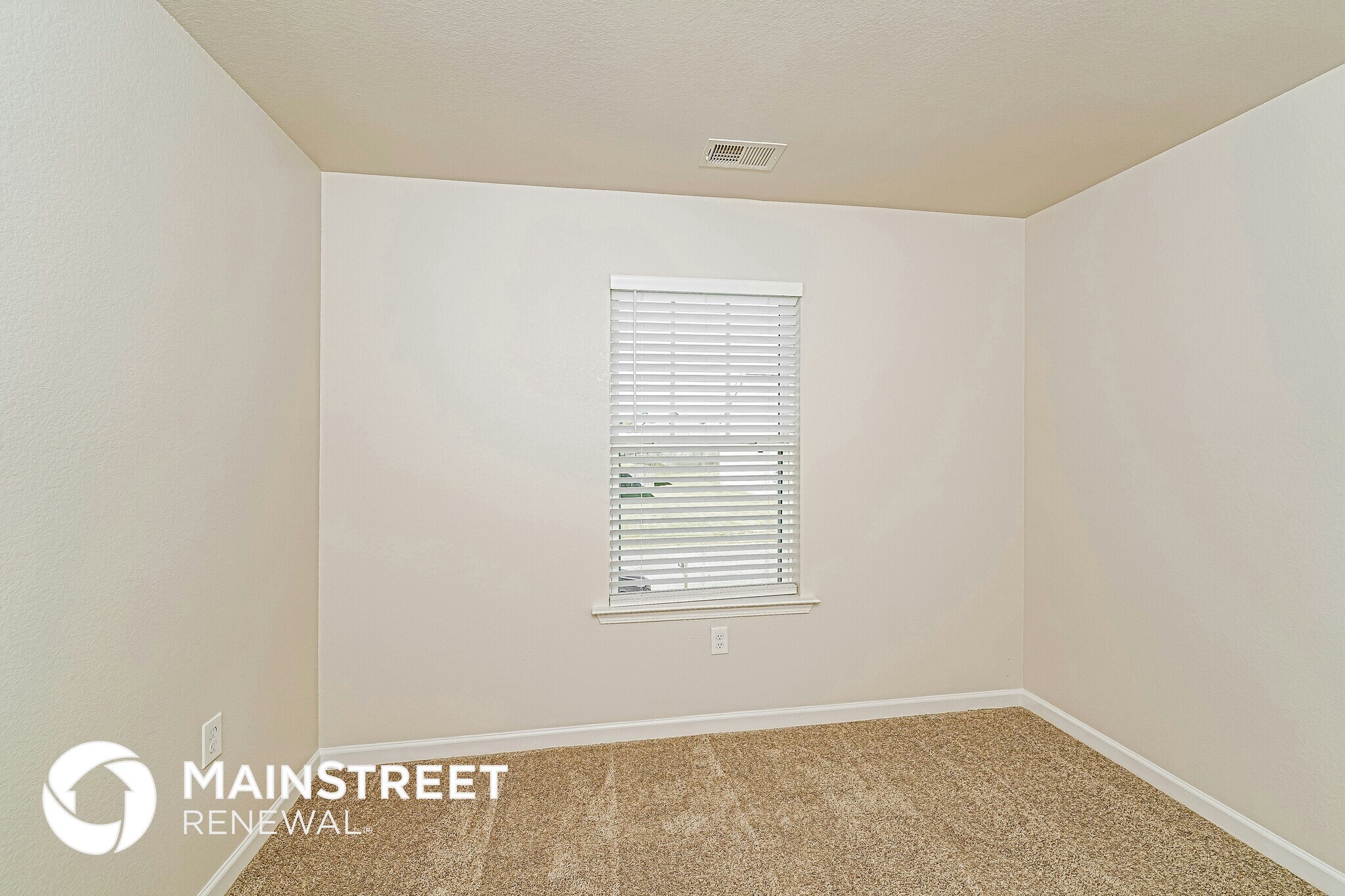 Building Photo - 1064 Pilgrim Ln