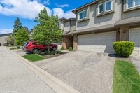 Building Photo - 1020 Arbor Ct