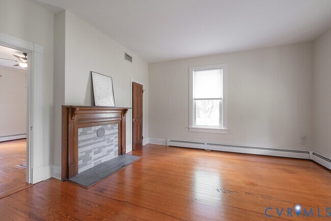 Building Photo - 11300 Aspen Grove Dr
