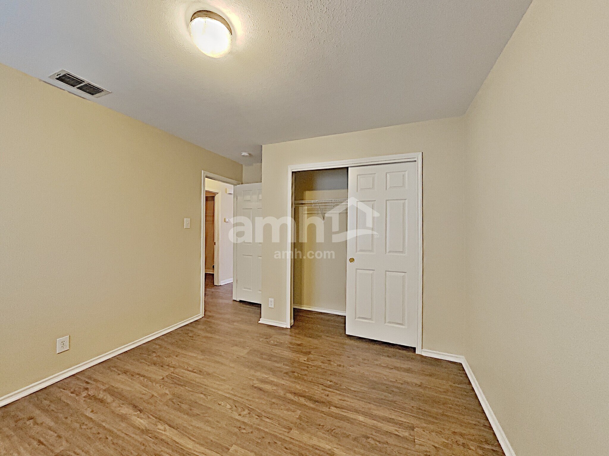 Building Photo - 654 Coral Harbor