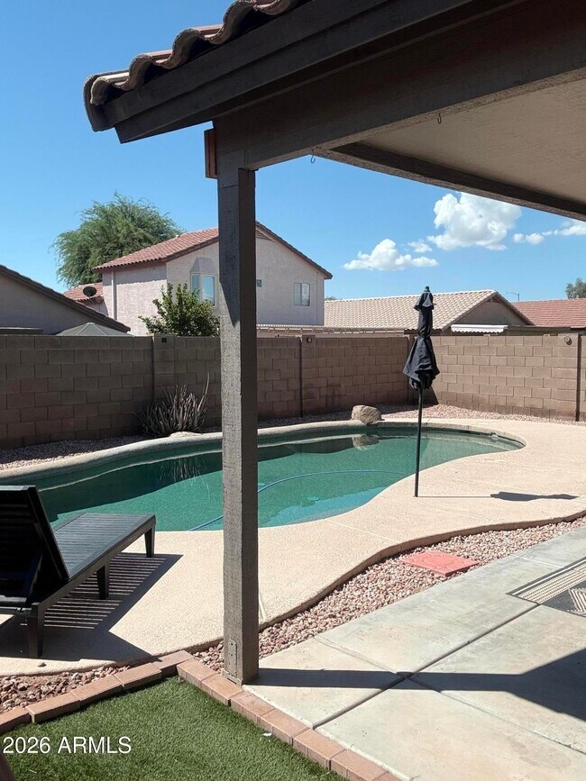 Building Photo - 14869 W Caribbean Ln