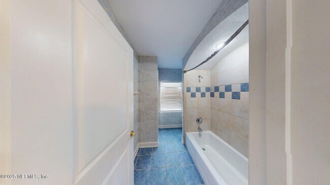 Building Photo - 5329 Clapboard Creek Dr